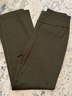 Dear Scarlett Magic Stretch Pull-On Straight Leg Pants- Olive